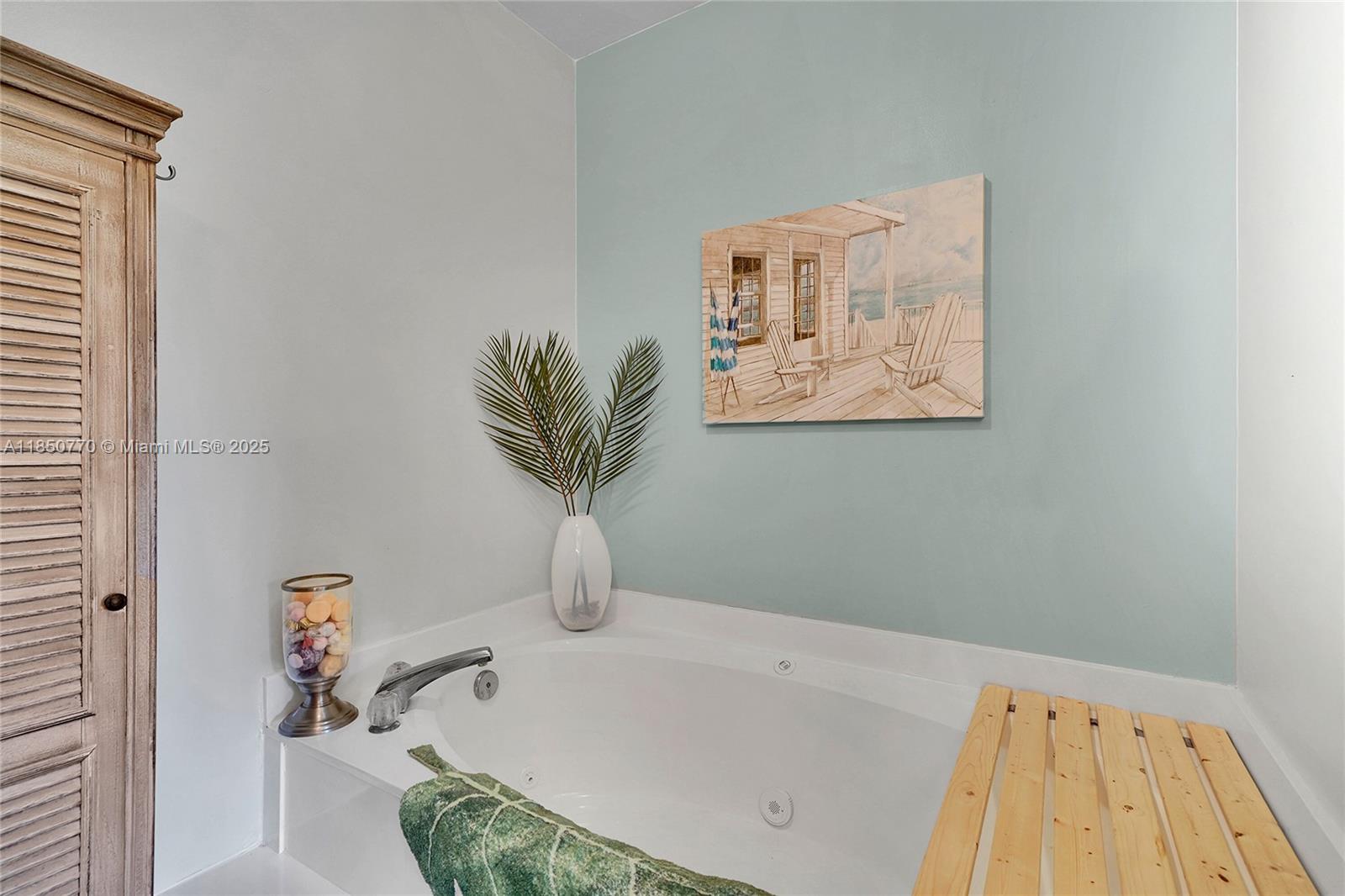 4271 Coral Springs Dr Unit: 5C