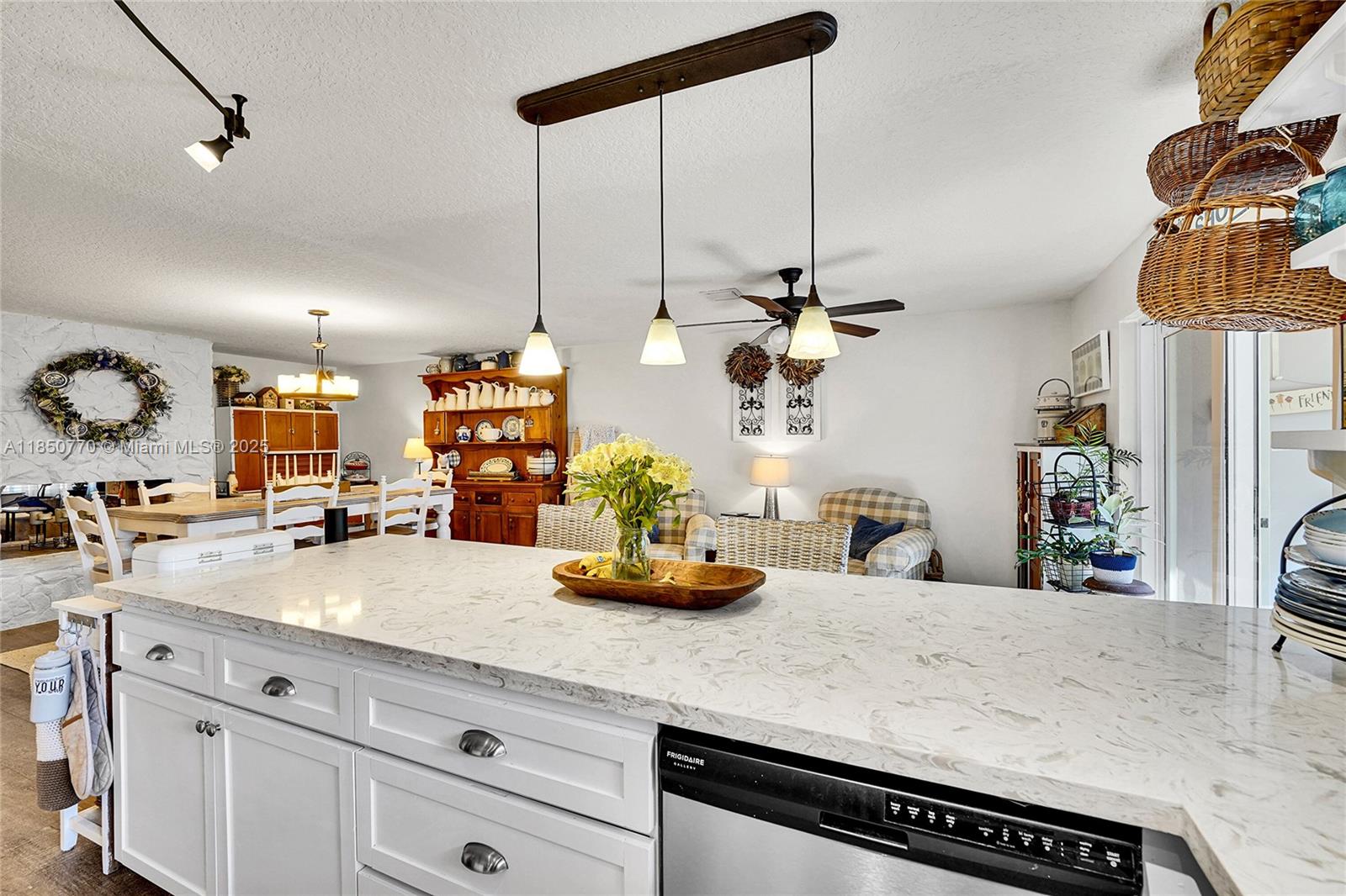 4271 Coral Springs Dr Unit: 5C