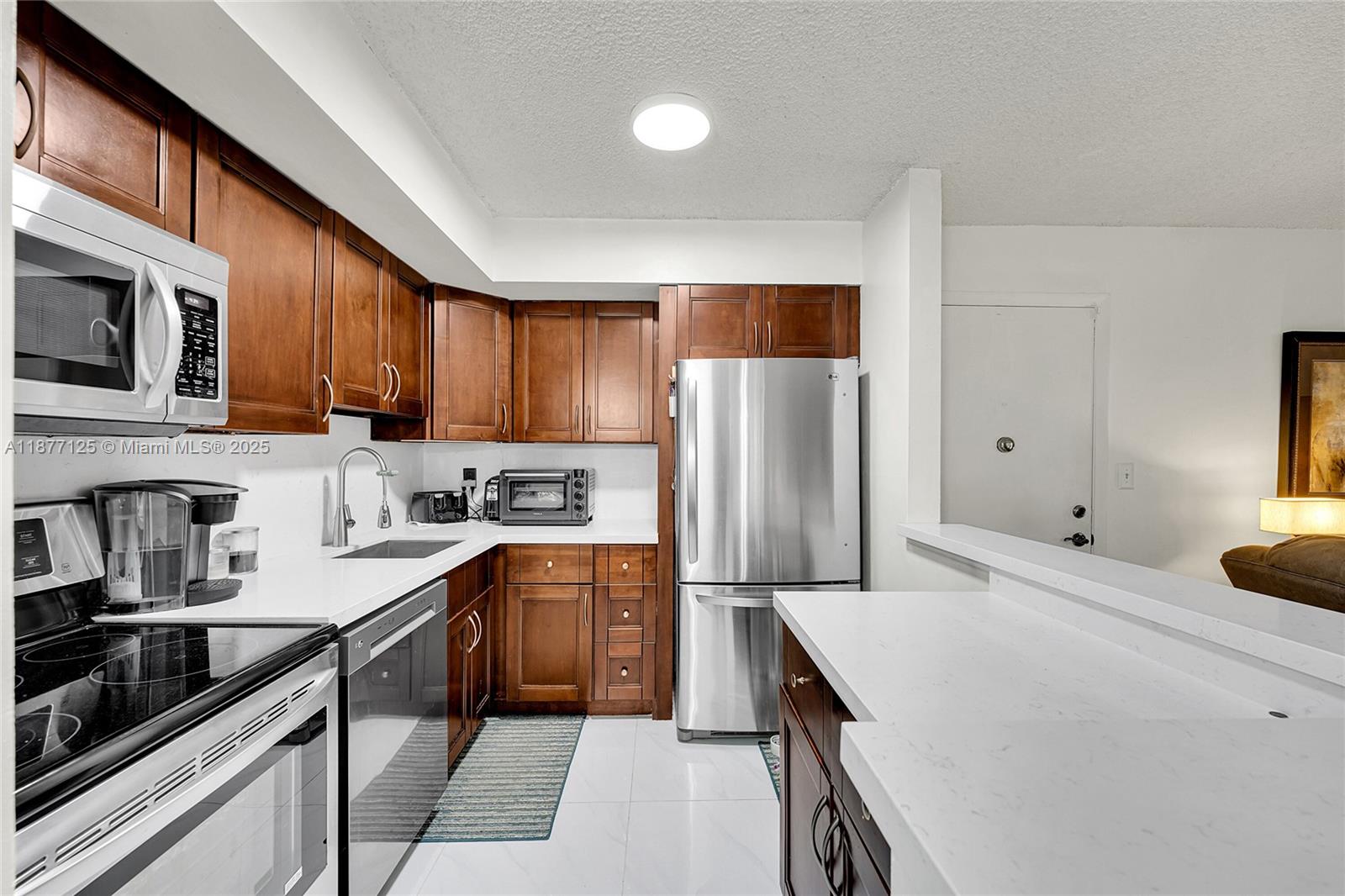 10401 E Clairmont Cir # 109