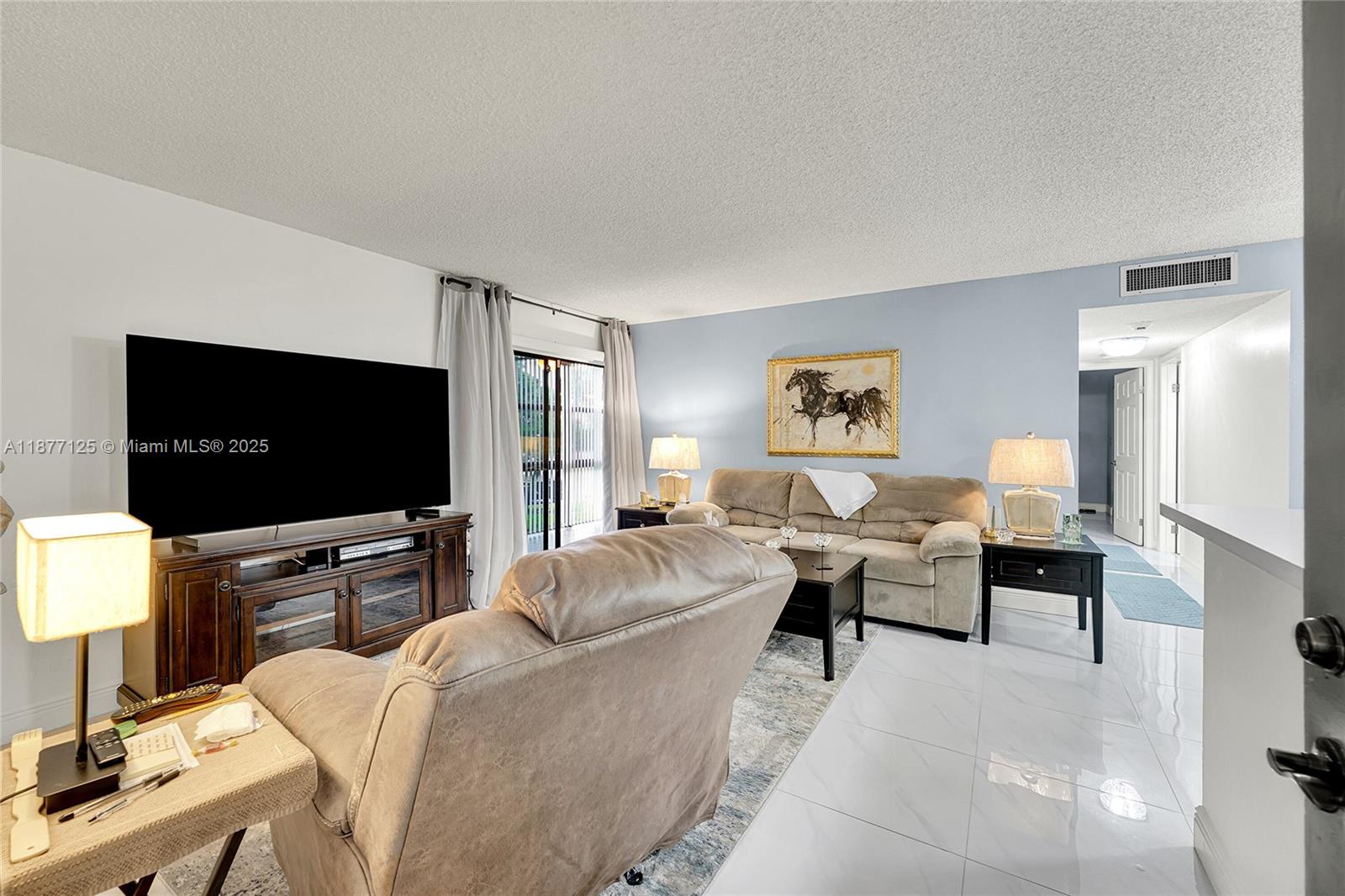 10401 E Clairmont Cir # 109