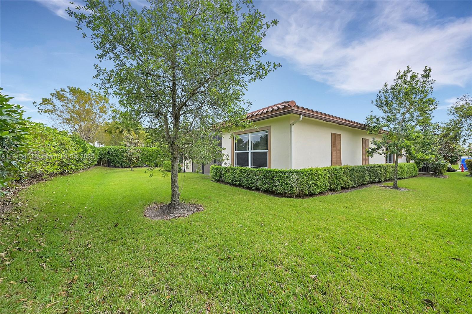 9051 Edgewater Bnd # 9051
