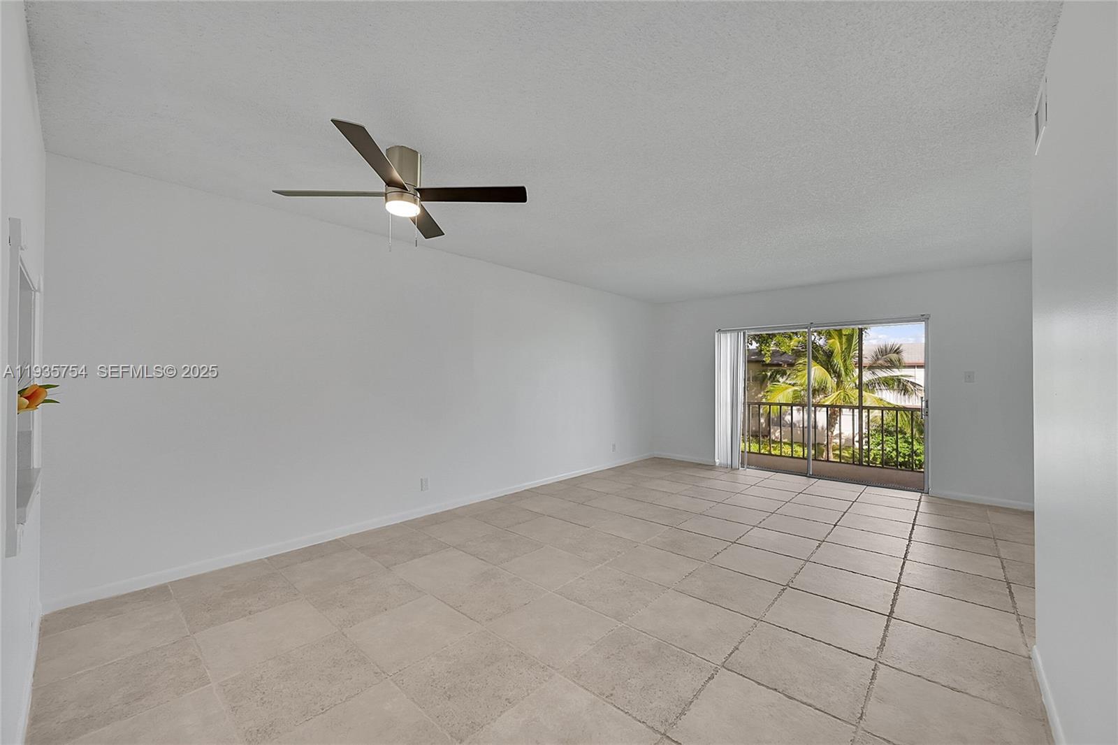 7305 NW 4th Pl # 202