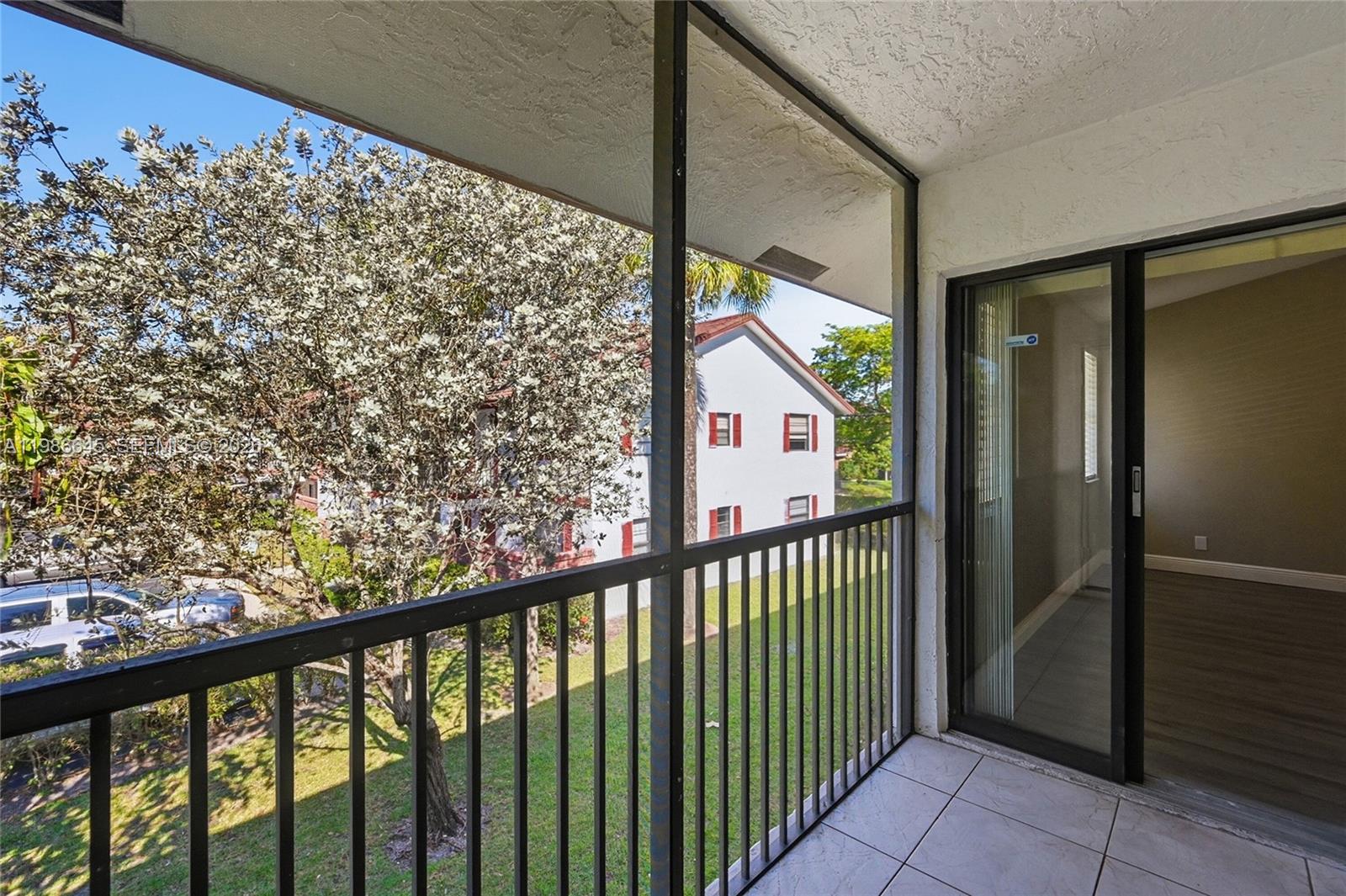 2564 NW 89th Dr # 2564