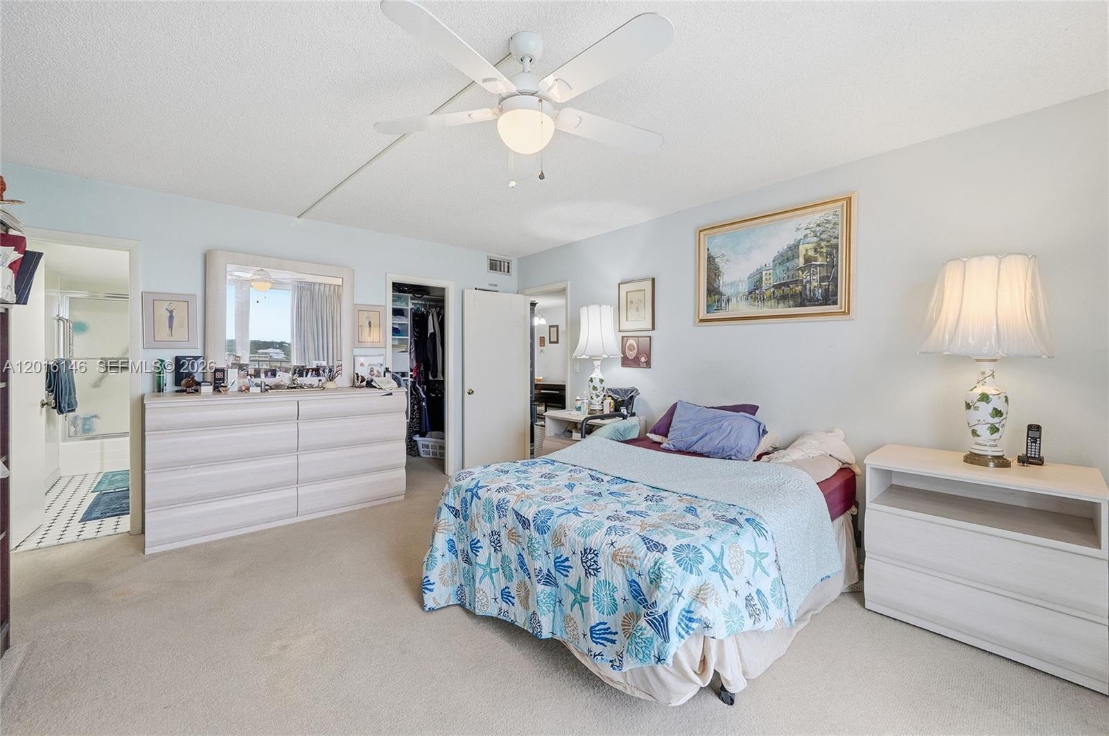 521 N Riverside Dr # 606
