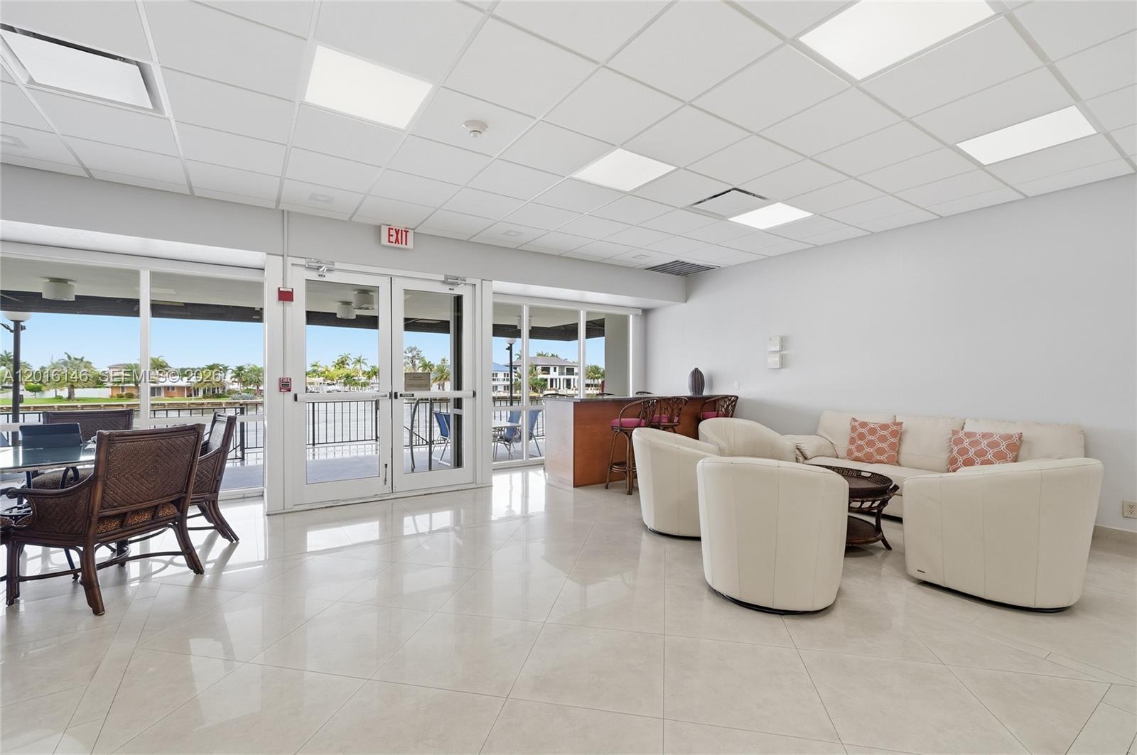 521 N Riverside Dr # 606