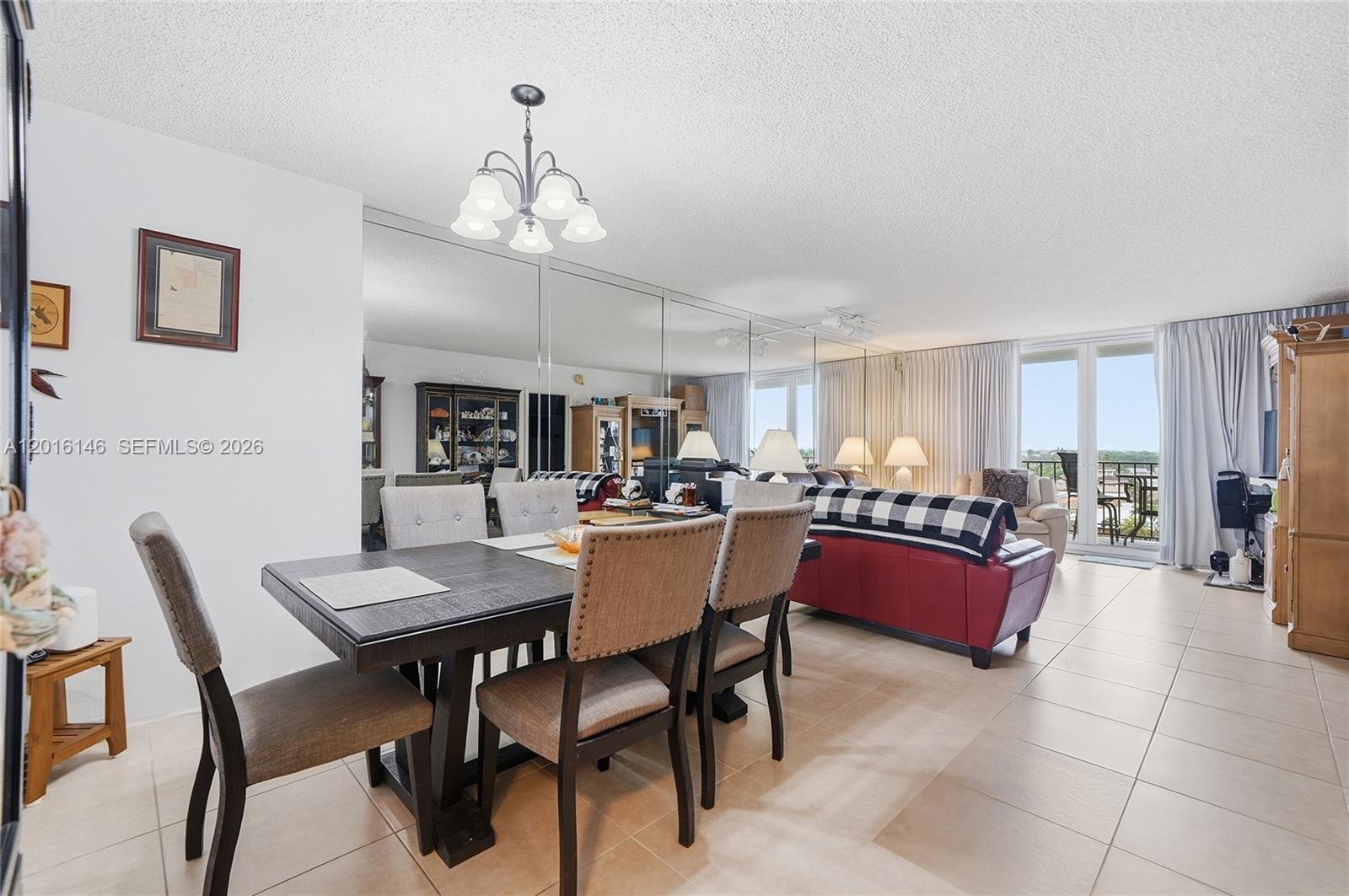 521 N Riverside Dr # 606