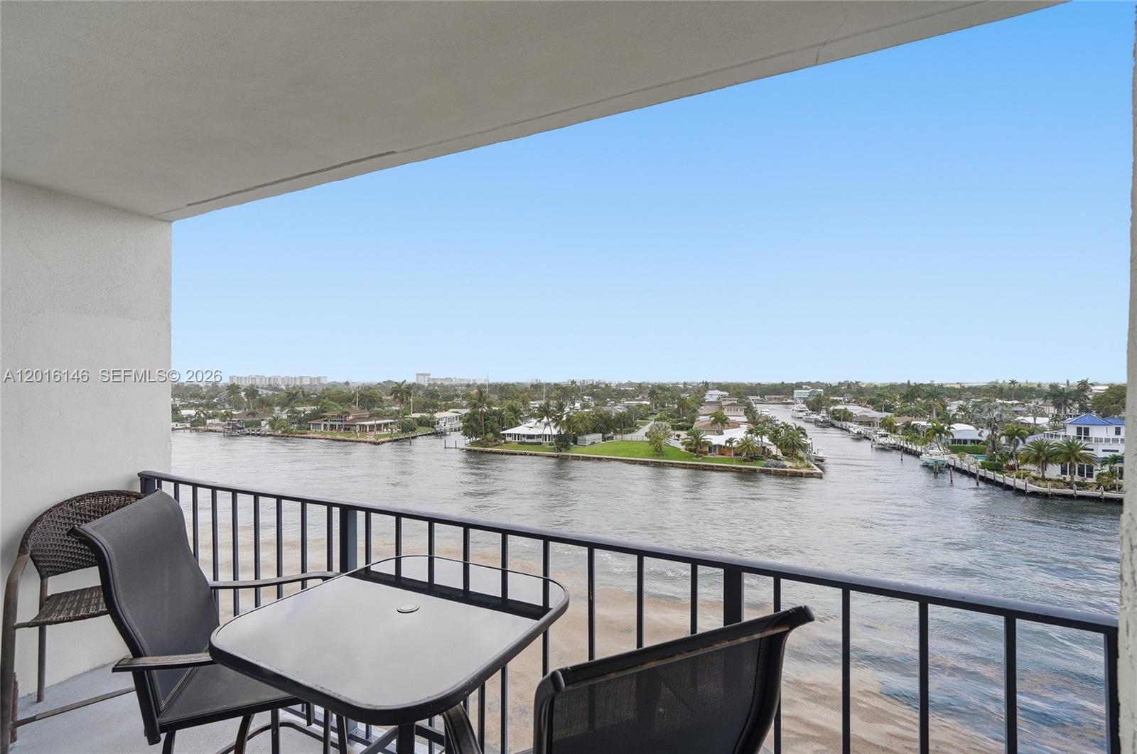 521 N Riverside Dr # 606
