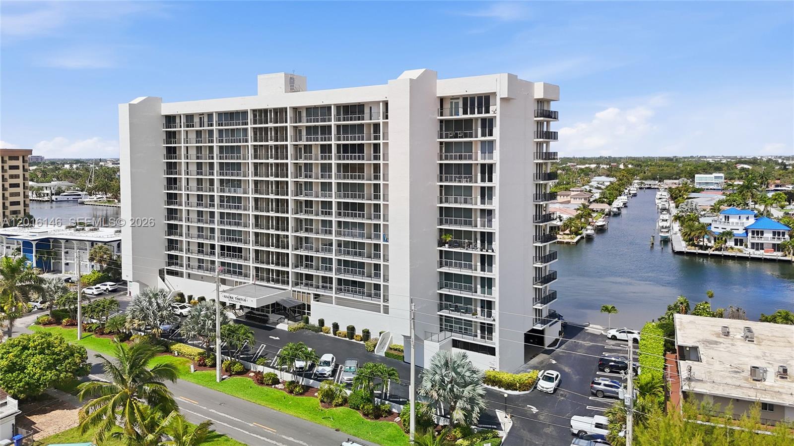 521 N Riverside Dr # 606