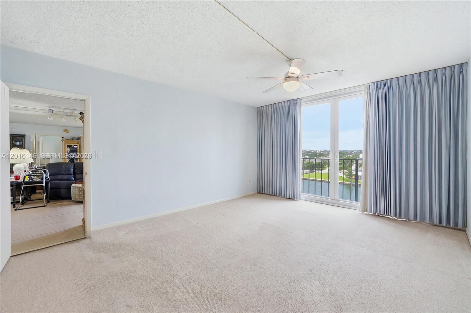 521 N Riverside Dr # 606