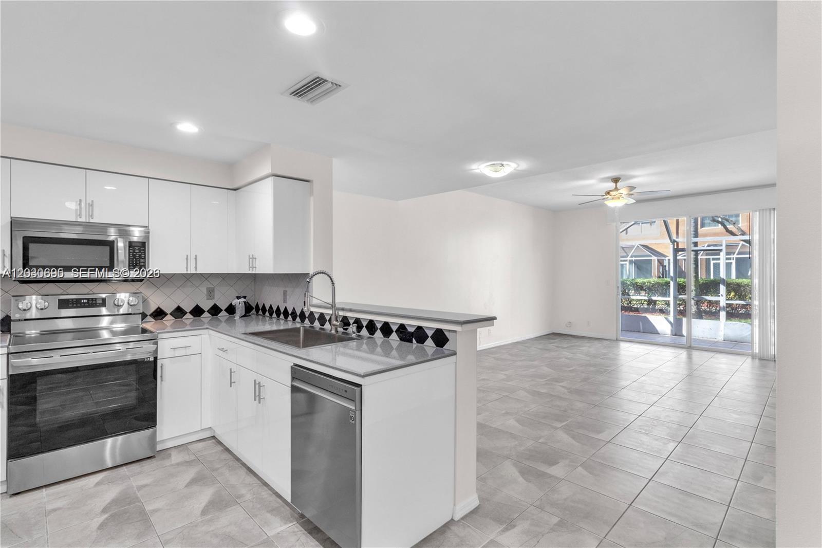 1393 Barcelona Way # 26 Unit: 4-26