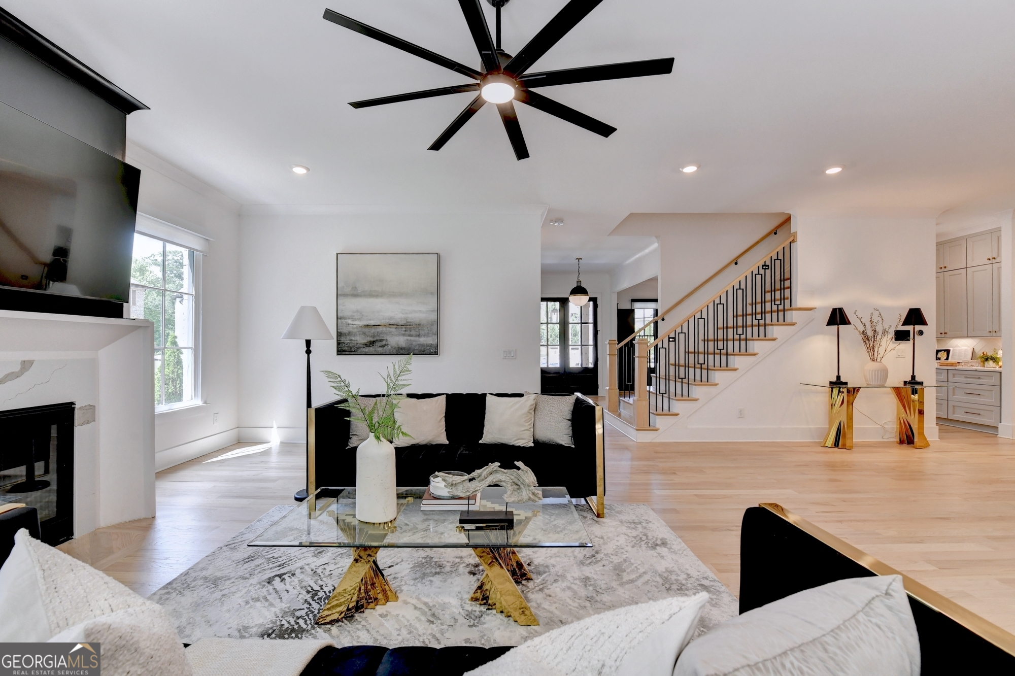 1370 Rumson Lane