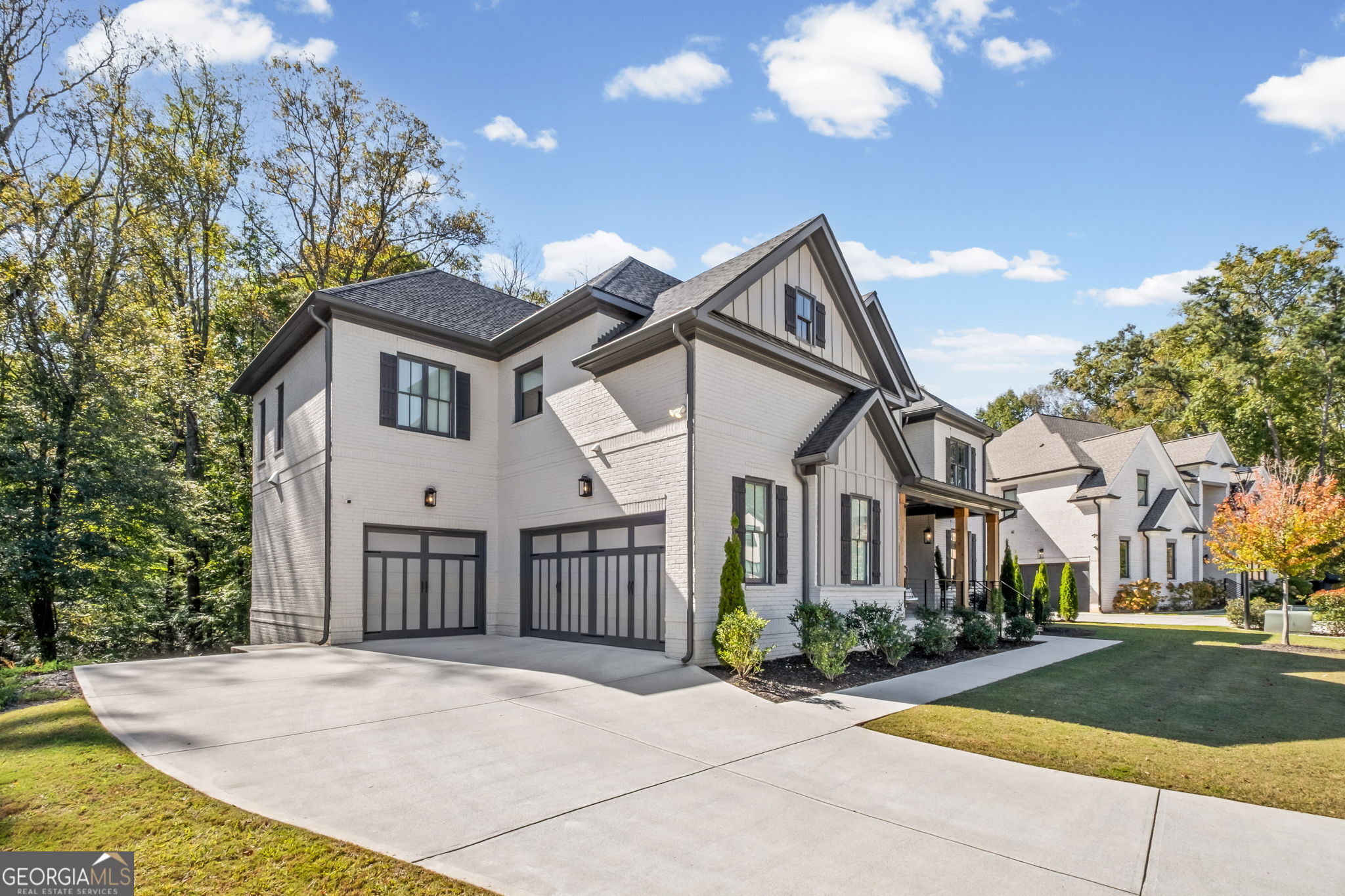 1370 Rumson Lane