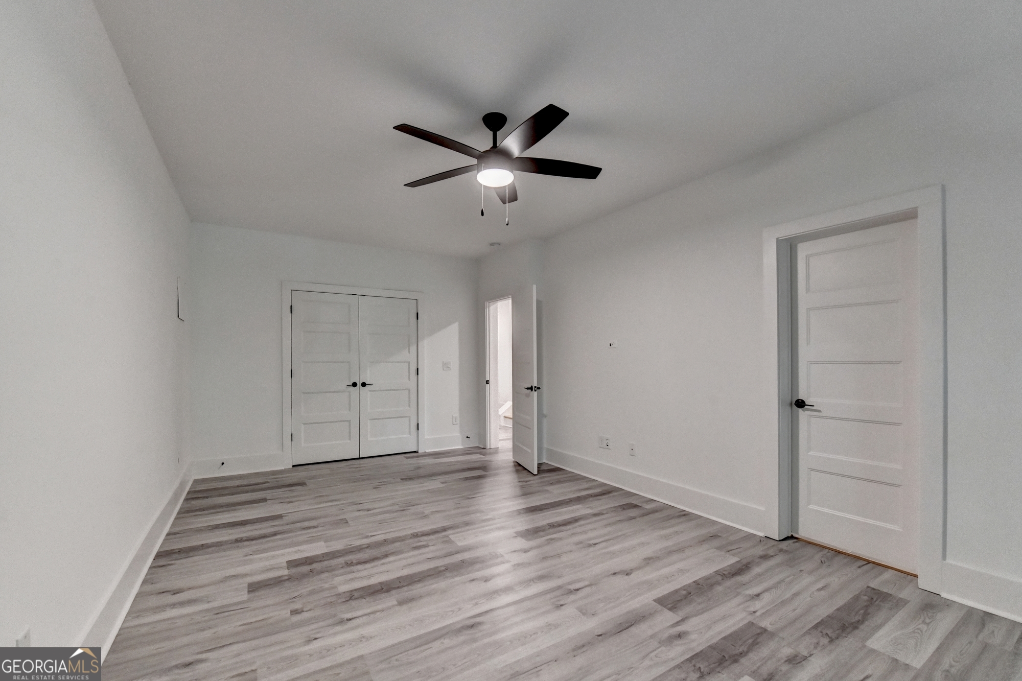 1370 Rumson Lane