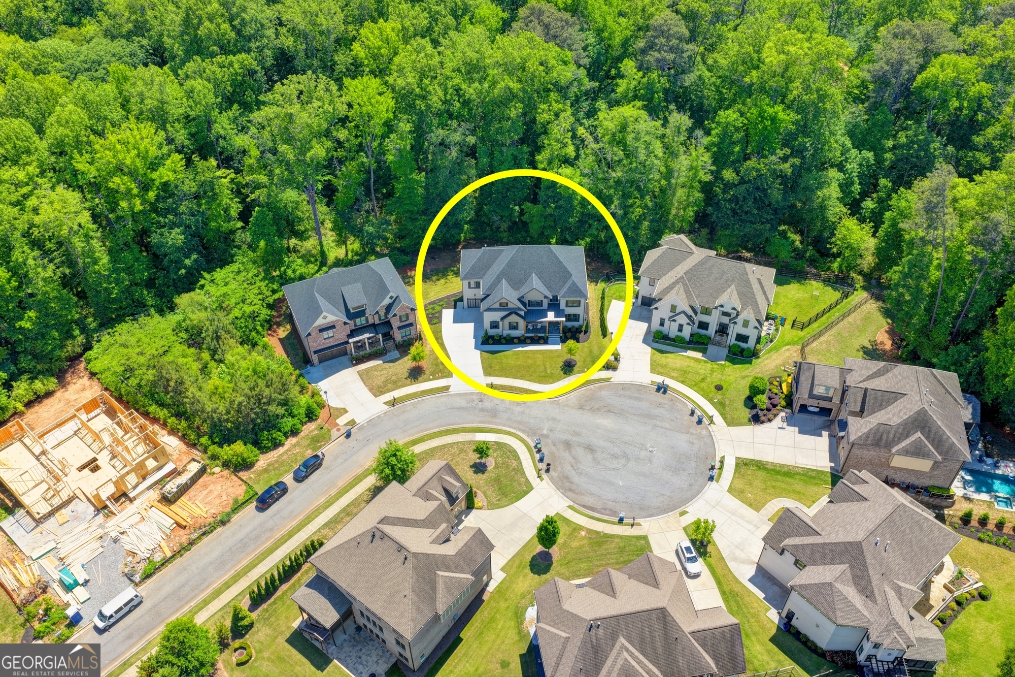 1370 Rumson Lane