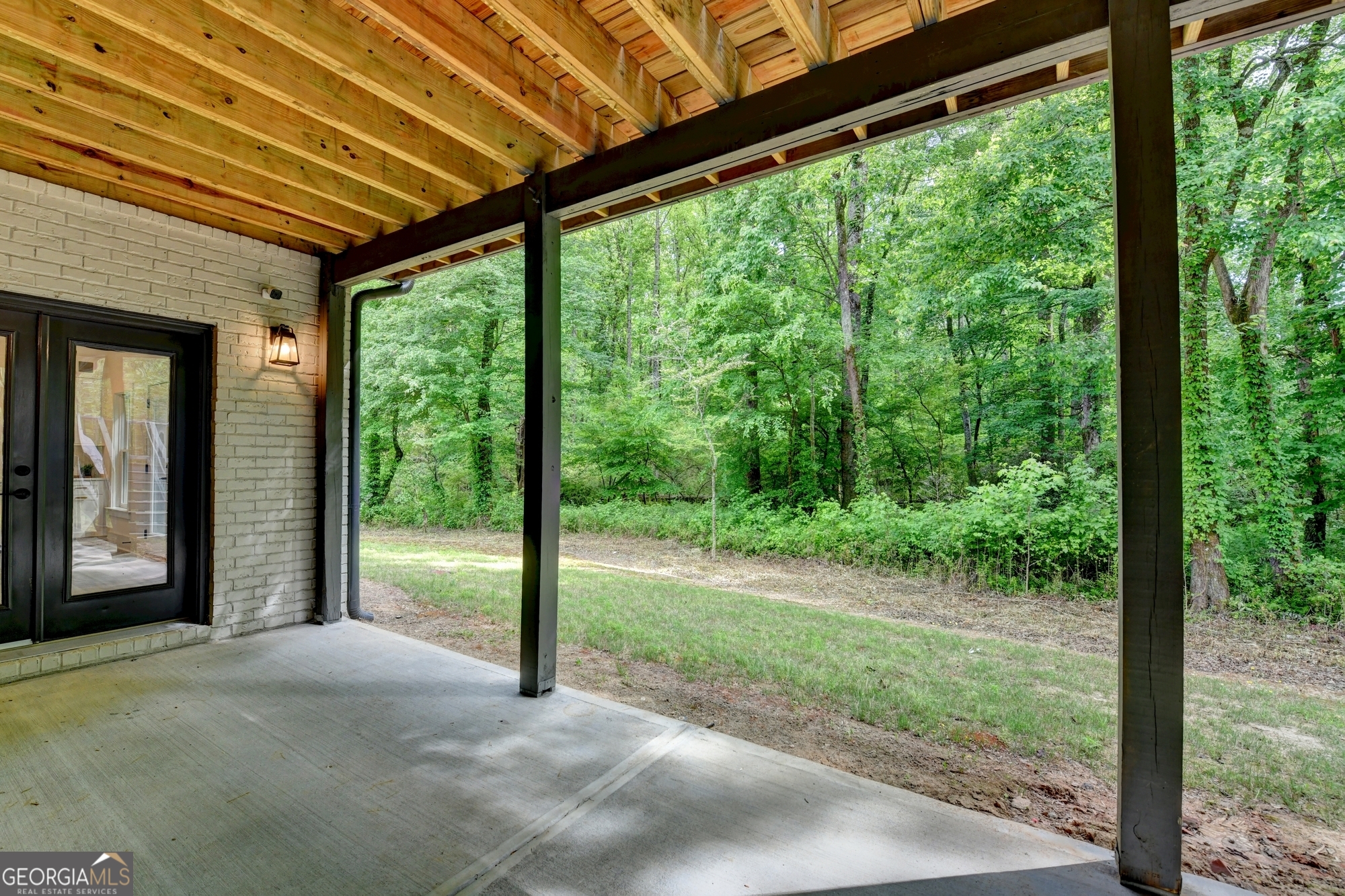 1370 Rumson Lane