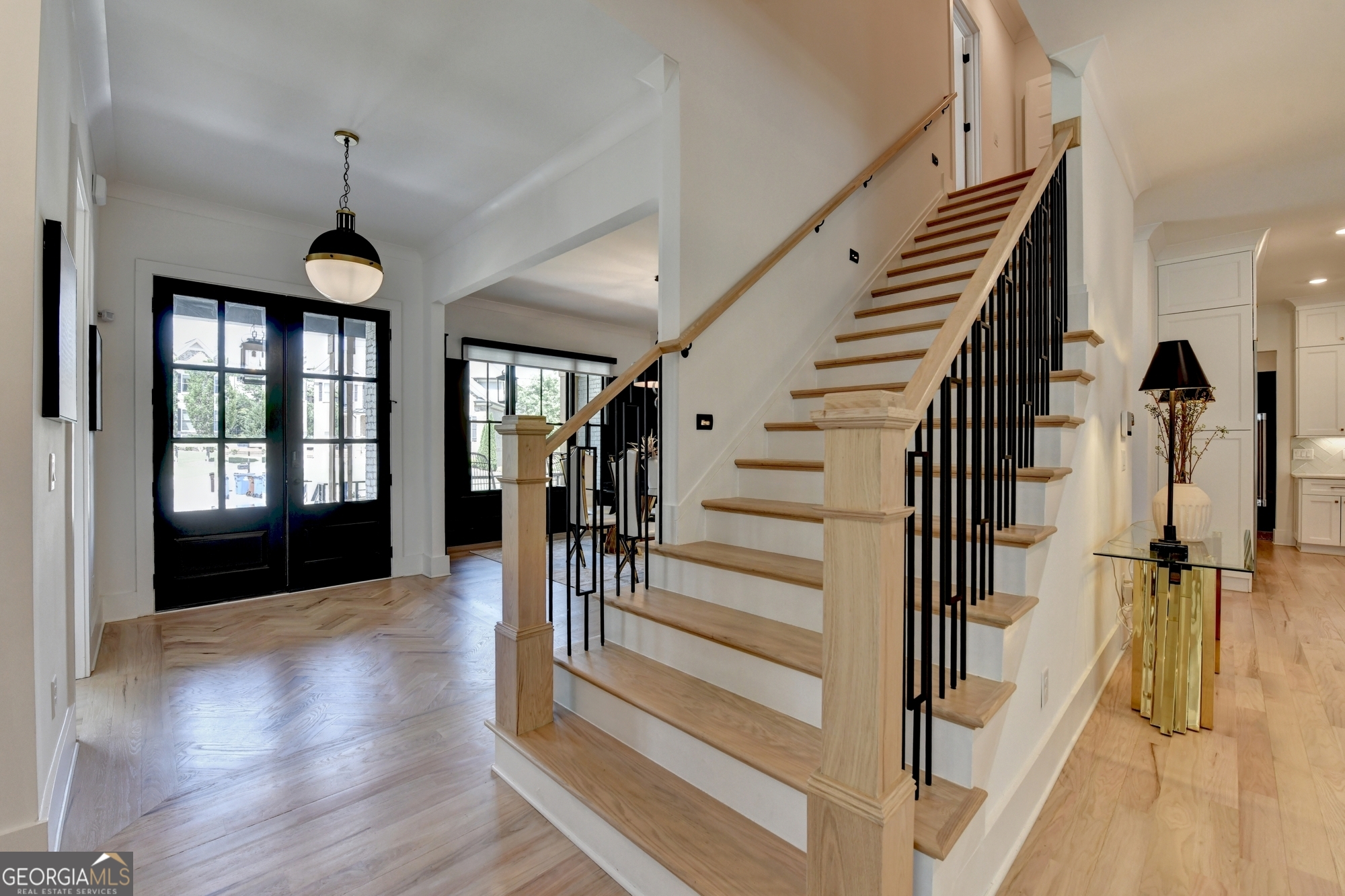 1370 Rumson Lane