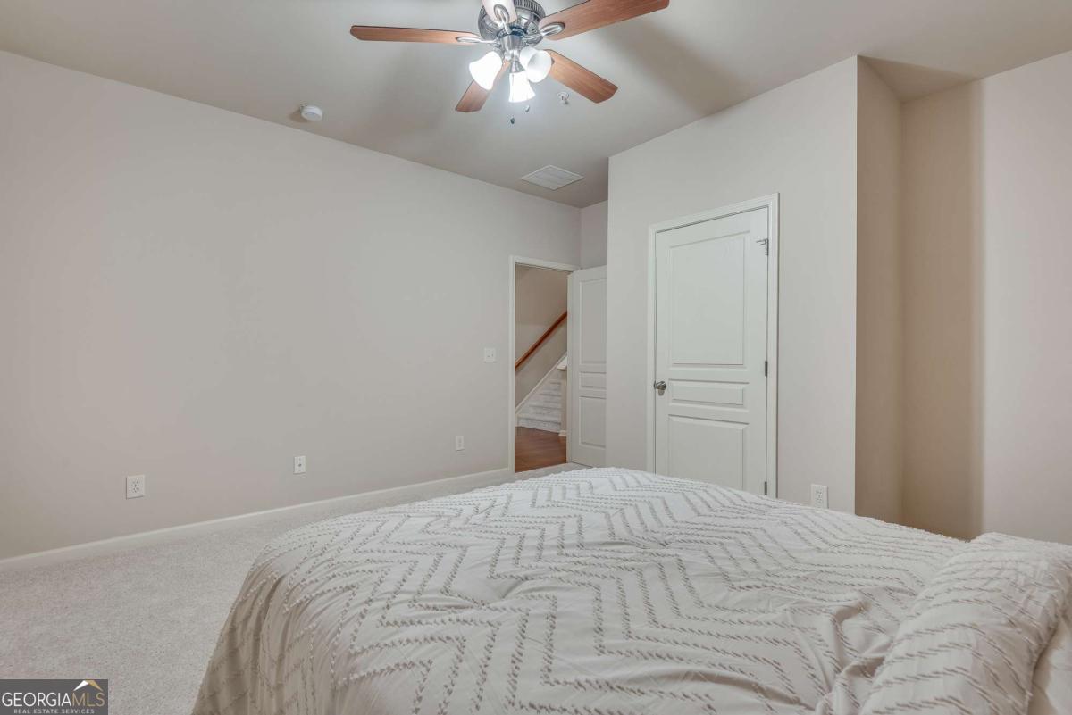 9005 Woodland Trail