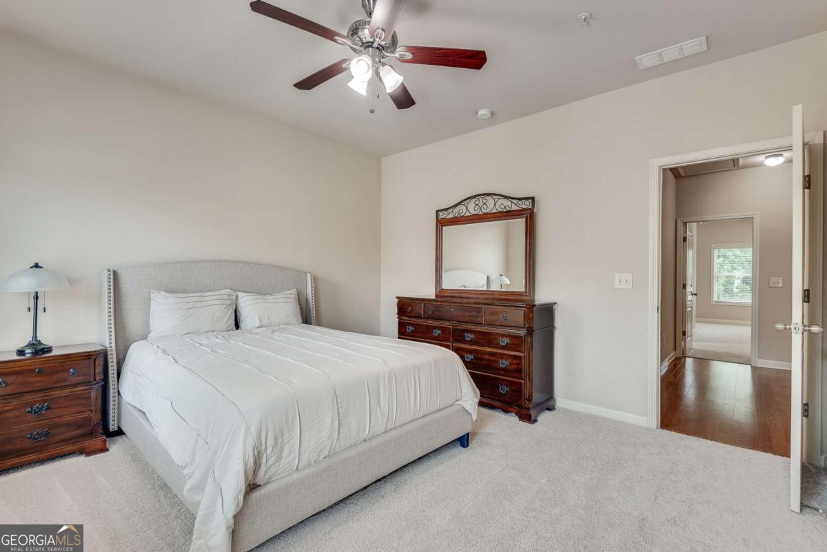 9005 Woodland Trail