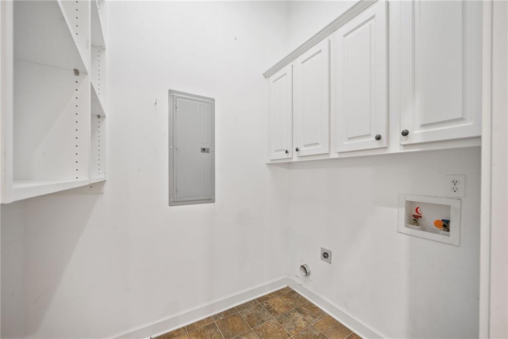 4955 Ivy Ridge Drive SE Unit 404