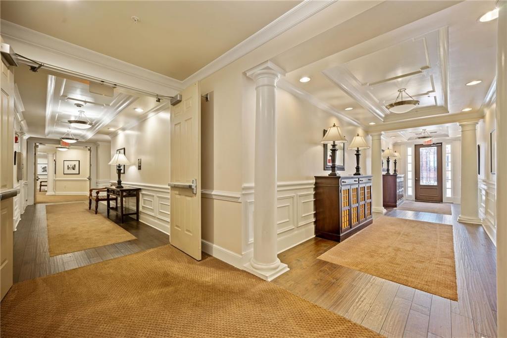 4955 Ivy Ridge Drive SE Unit 404