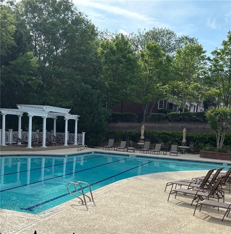 4955 Ivy Ridge Drive SE Unit 404