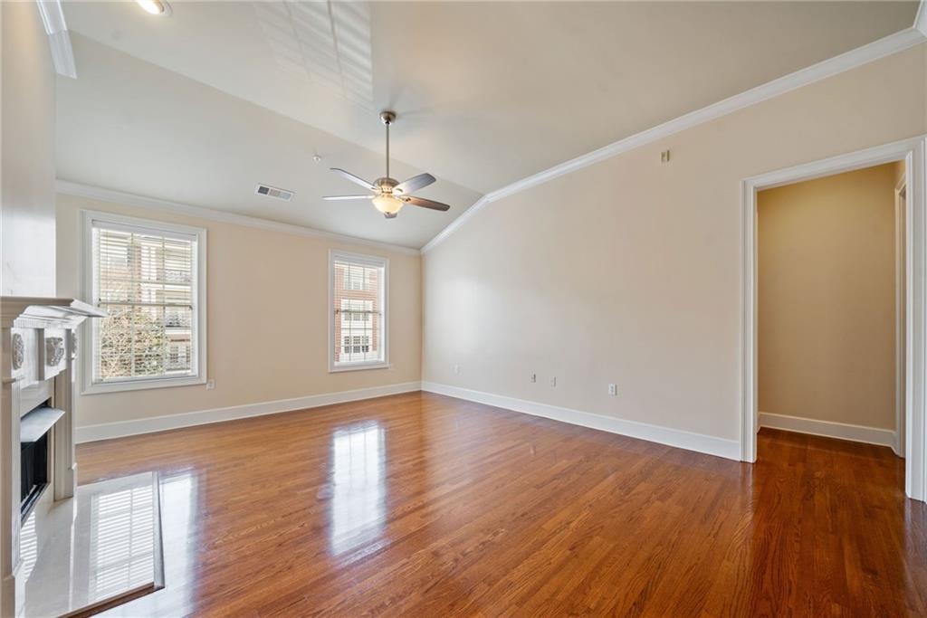 4955 Ivy Ridge Drive SE Unit 404