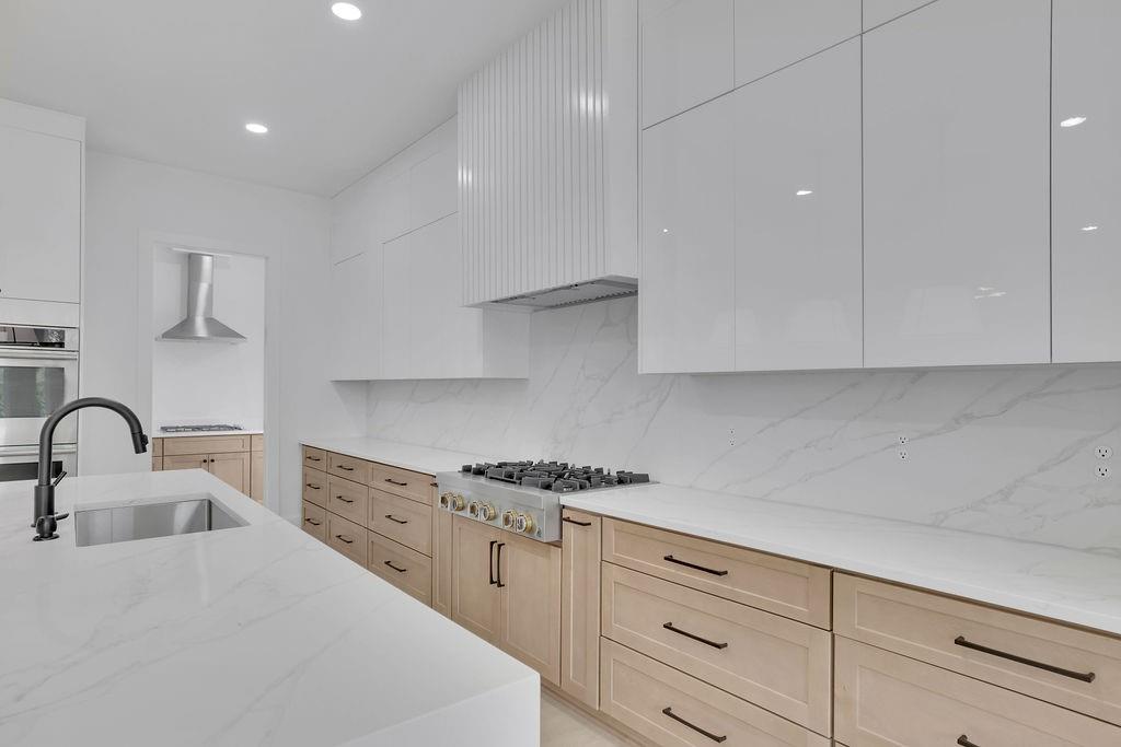 315 Hillcrest View Drive