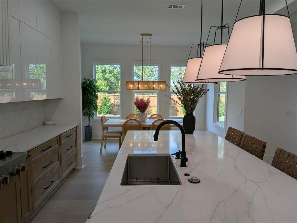 315 Hillcrest View Drive