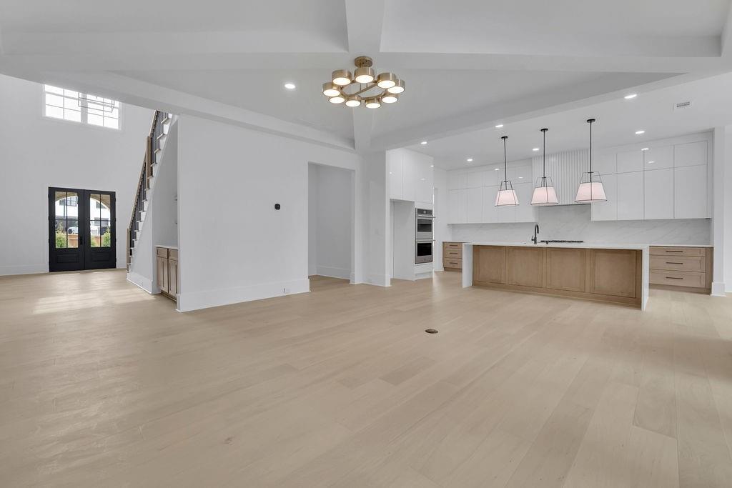315 Hillcrest View Drive