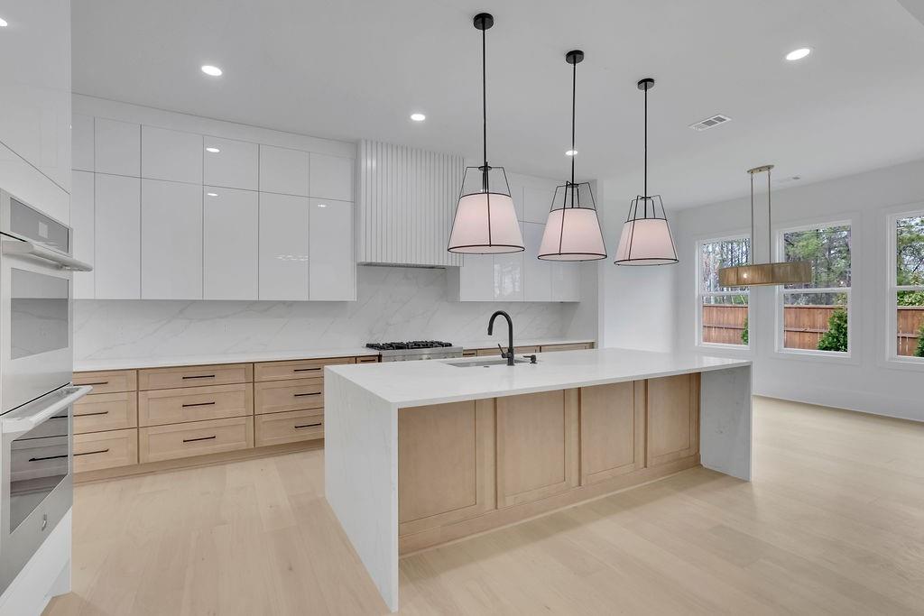 315 Hillcrest View Drive