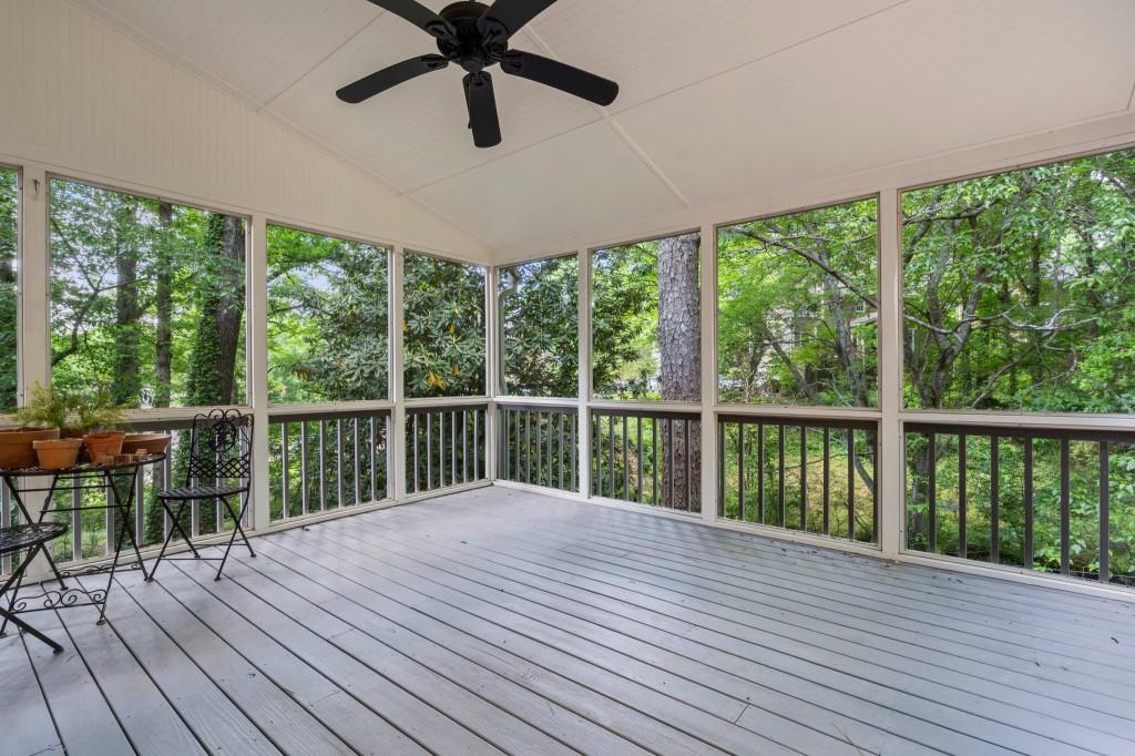3214 Woodleaf Court