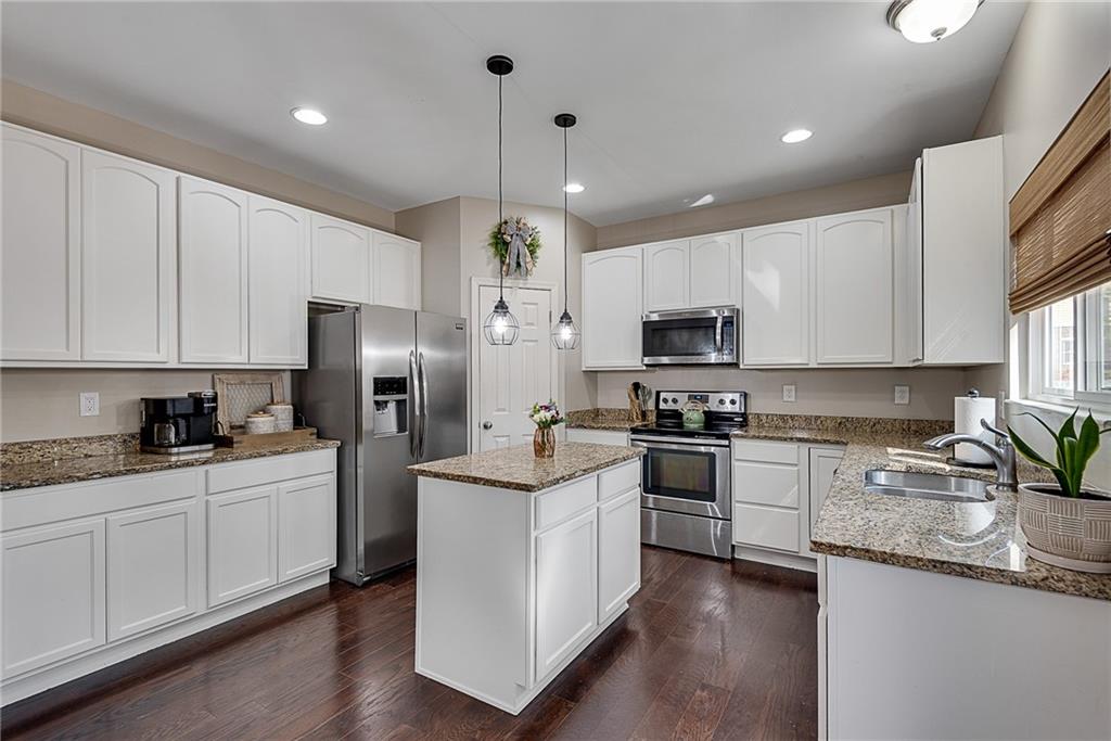 5437 Blossom Brook Drive