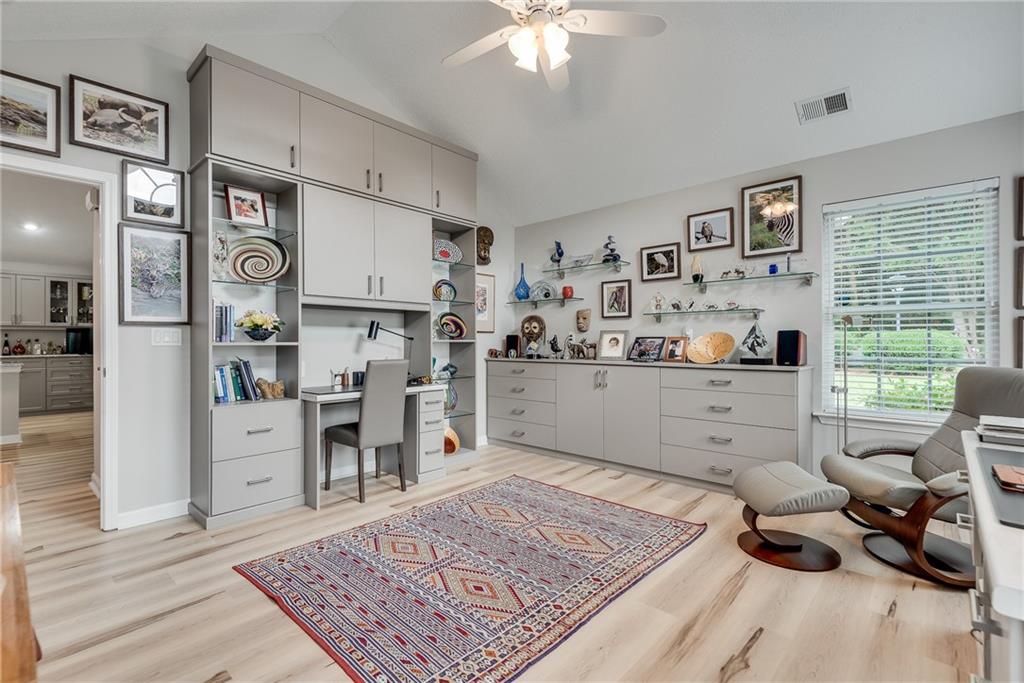 706 Village Lane