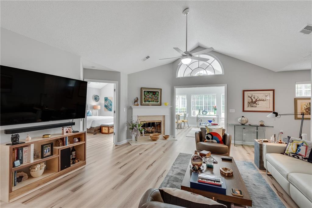 706 Village Lane