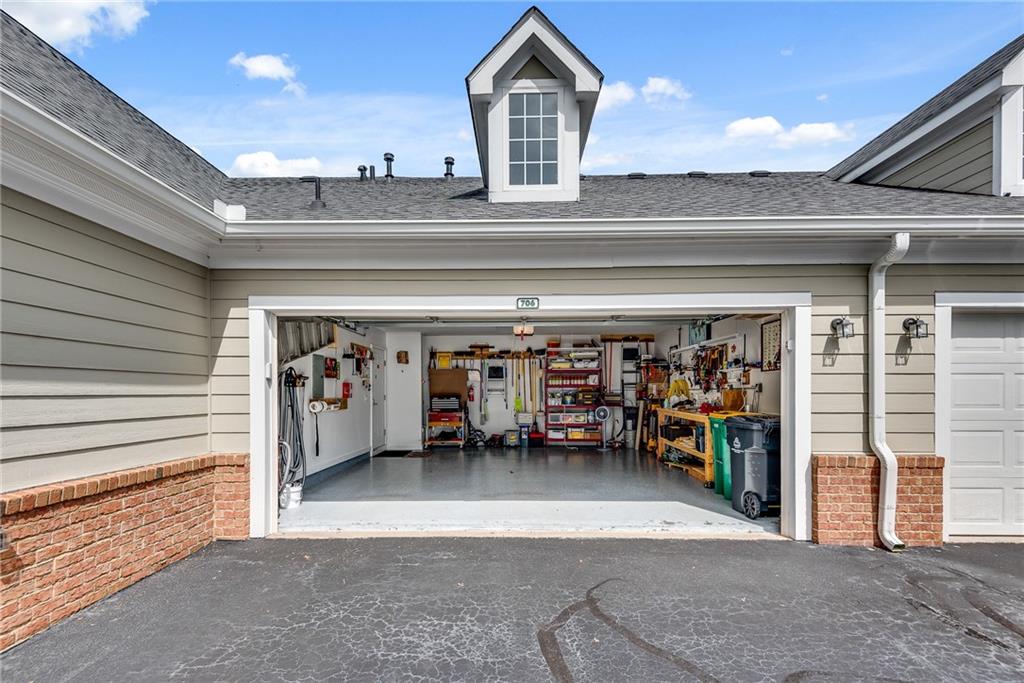 706 Village Lane