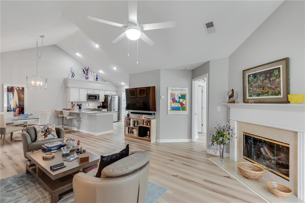 706 Village Lane