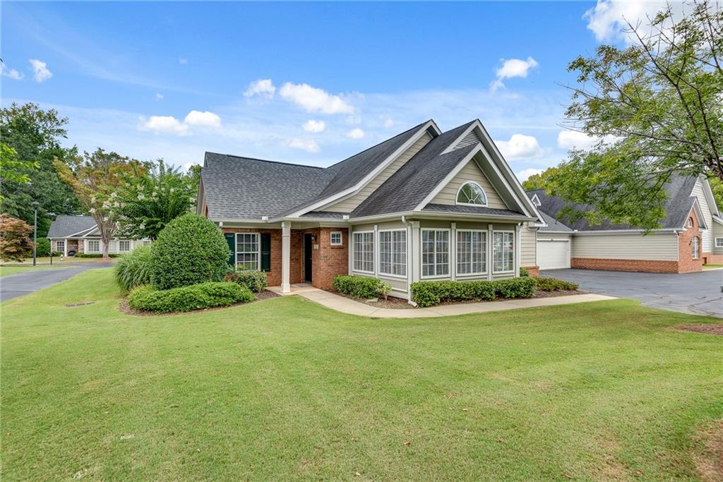 706 Village Lane