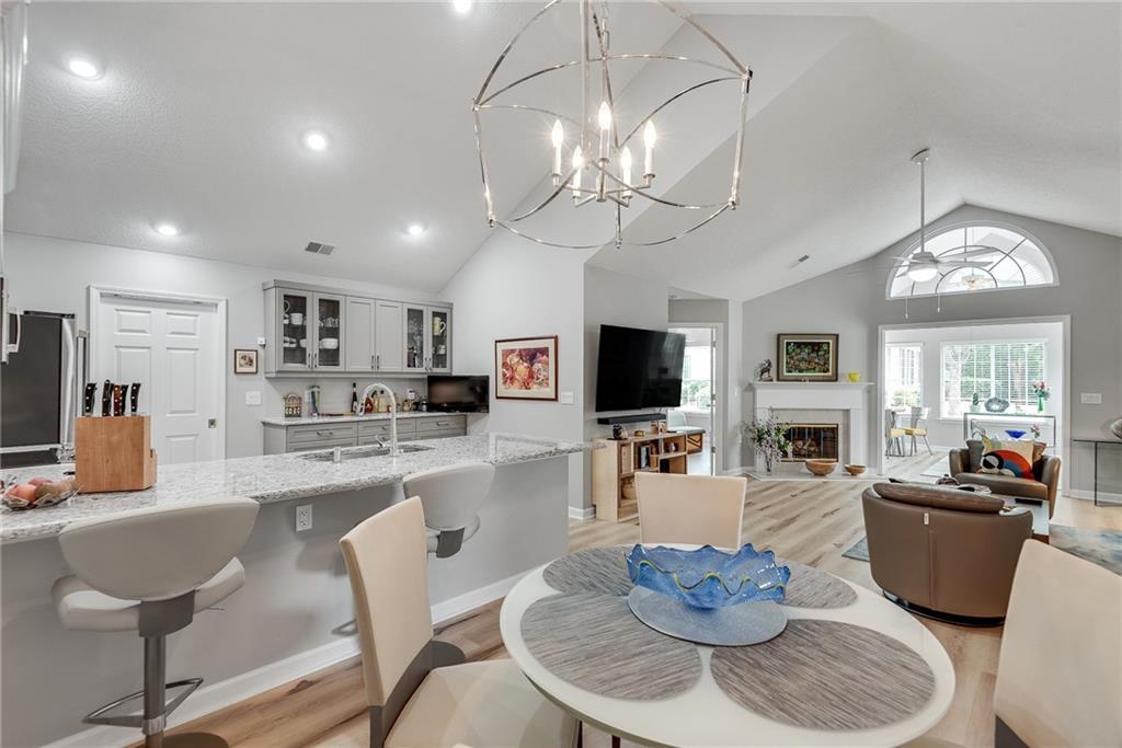 706 Village Lane