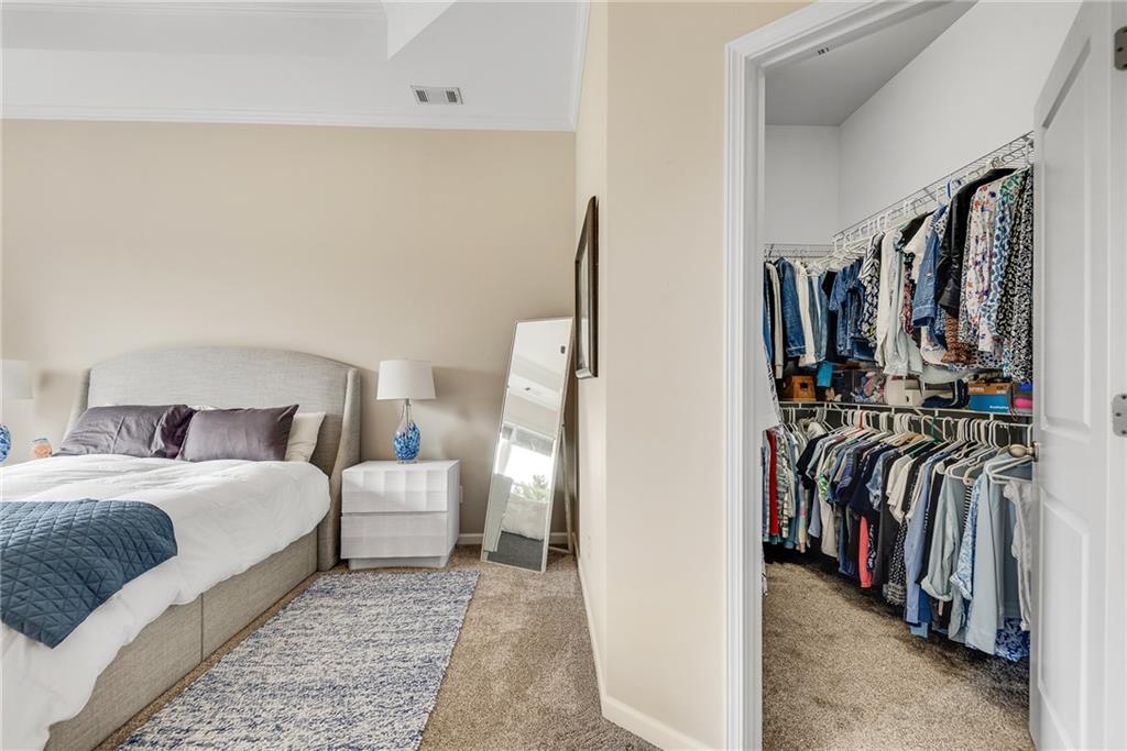 304 Woodridge Pass