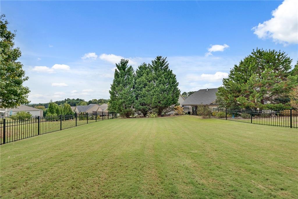 304 Woodridge Pass