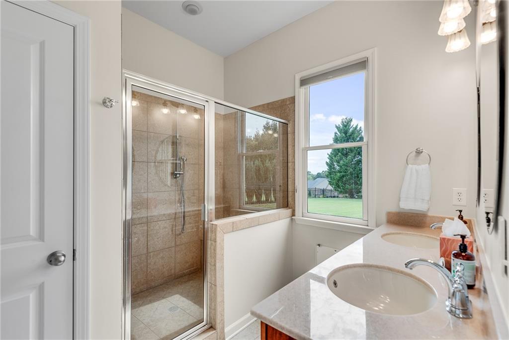 304 Woodridge Pass