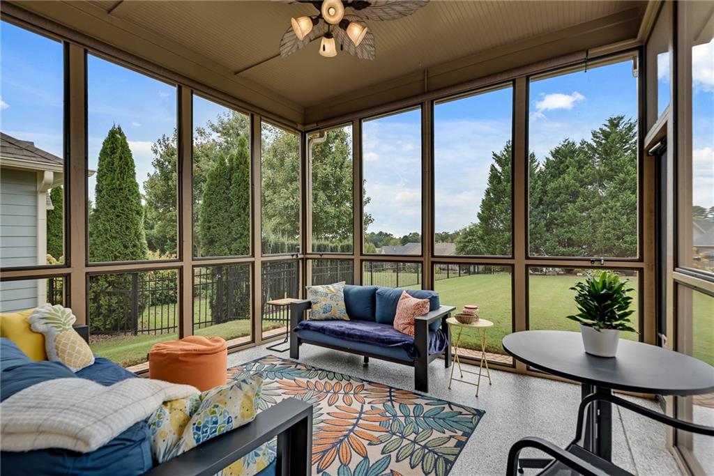 304 Woodridge Pass