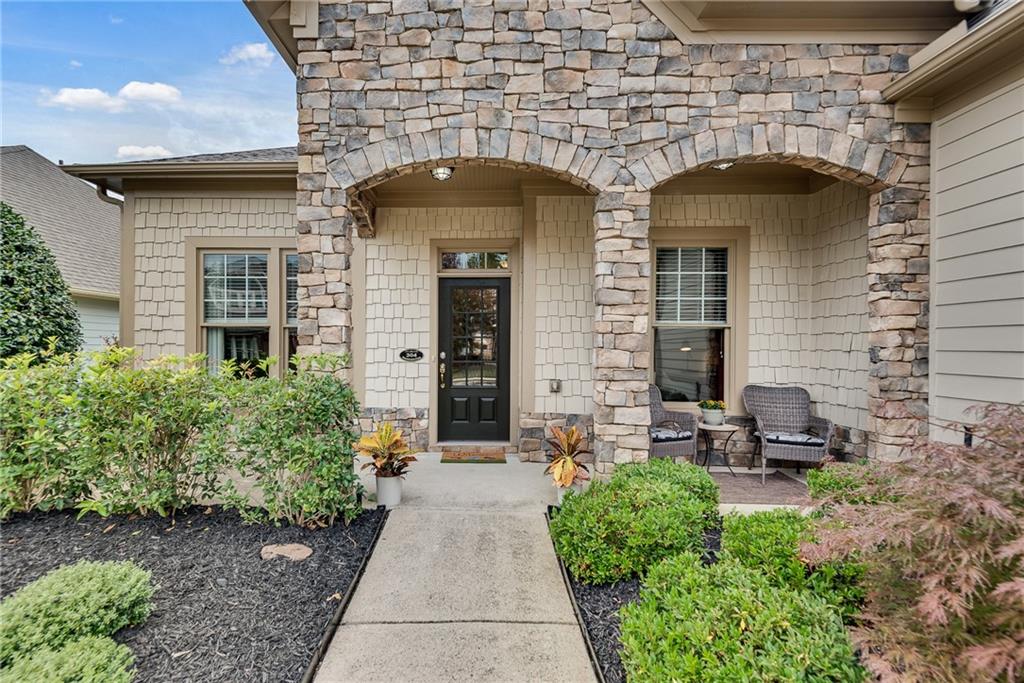 304 Woodridge Pass