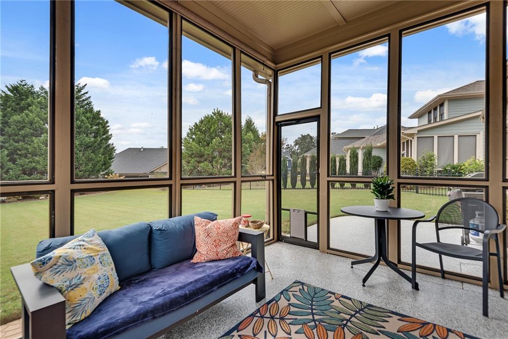 304 Woodridge Pass