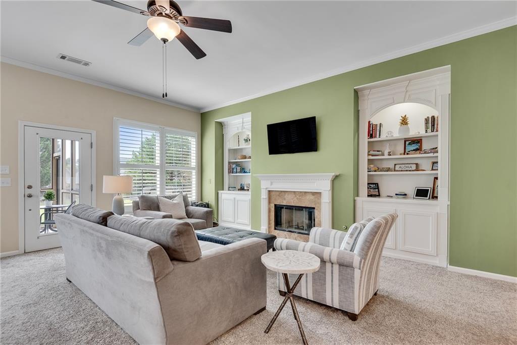 304 Woodridge Pass