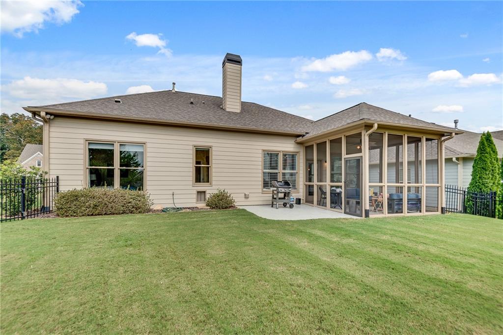 304 Woodridge Pass