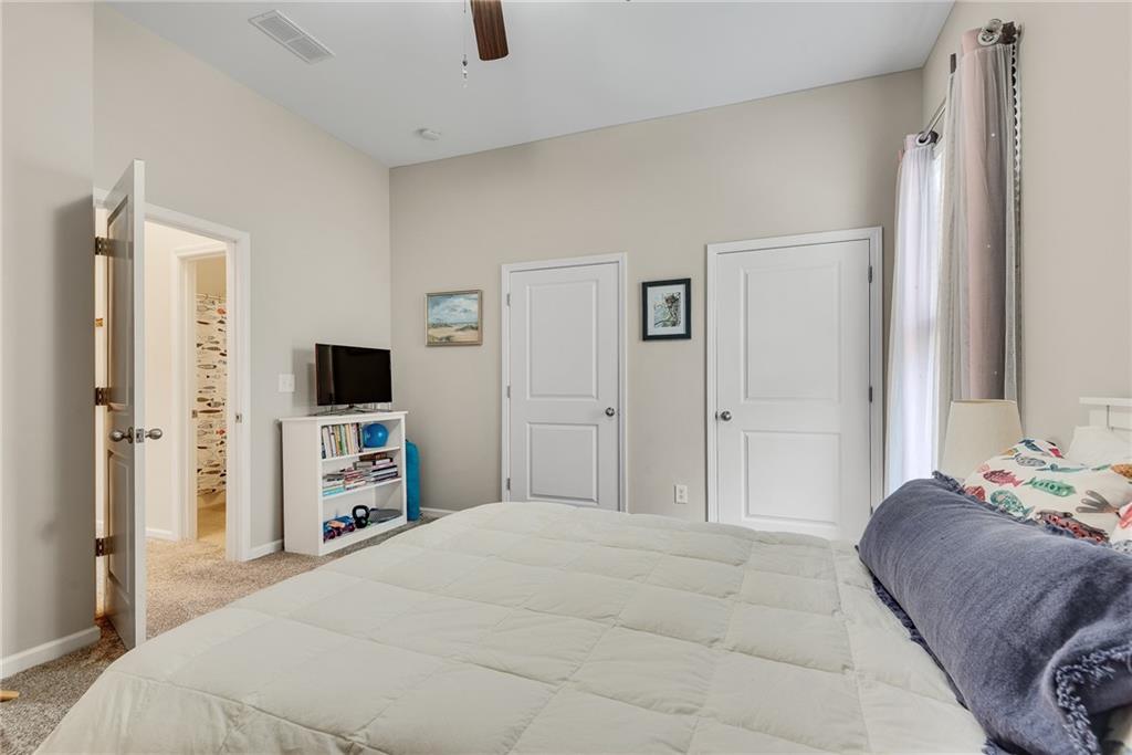 304 Woodridge Pass