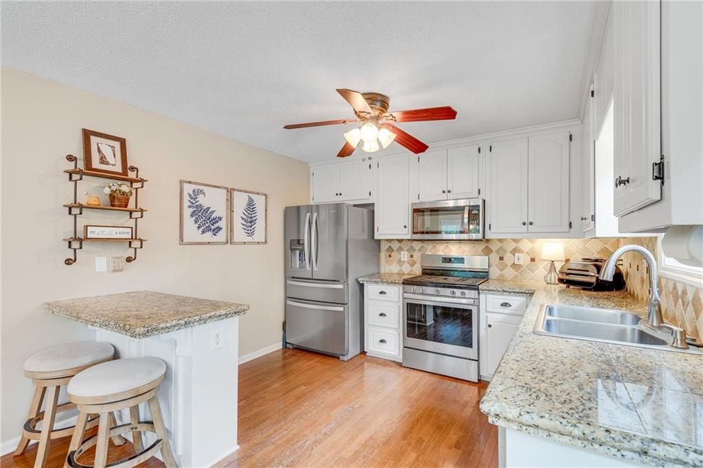 306 Glenvale Place