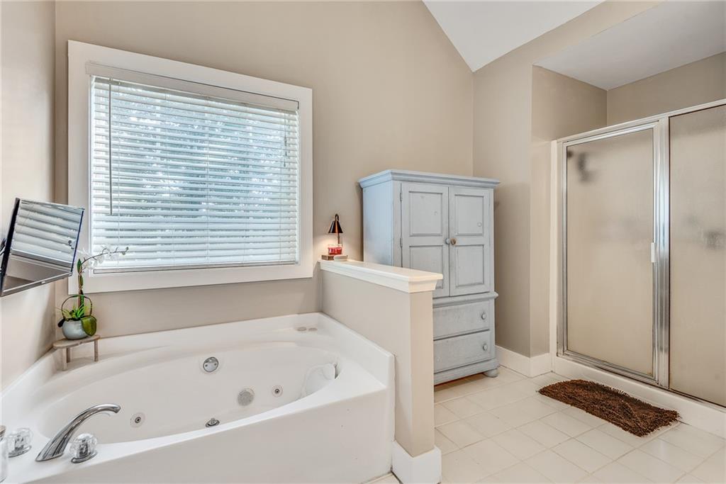 306 Glenvale Place
