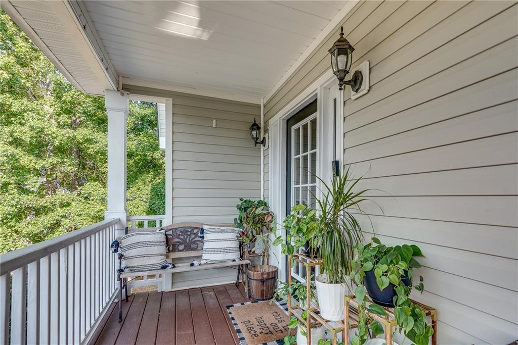 306 Glenvale Place